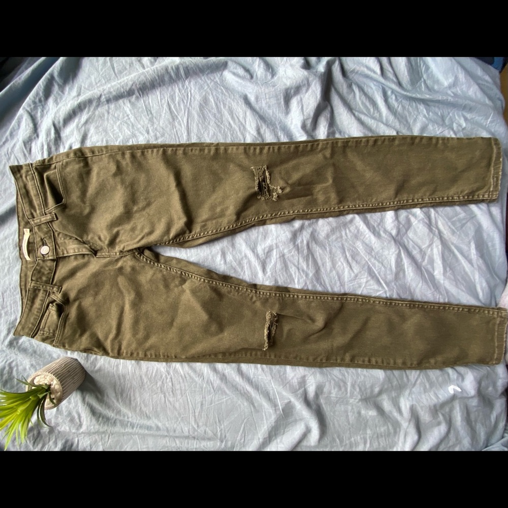 Levi’s jeans| Levi’s Women’s 535 Super Skinny Green Jeans 29